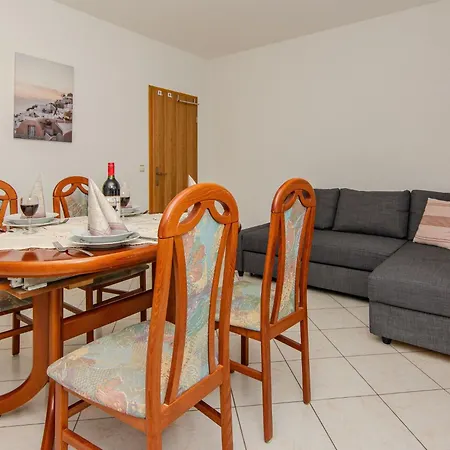 Markovic 3 By Interhome Apartment *