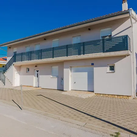 Markovic 3 By Interhome * Vir